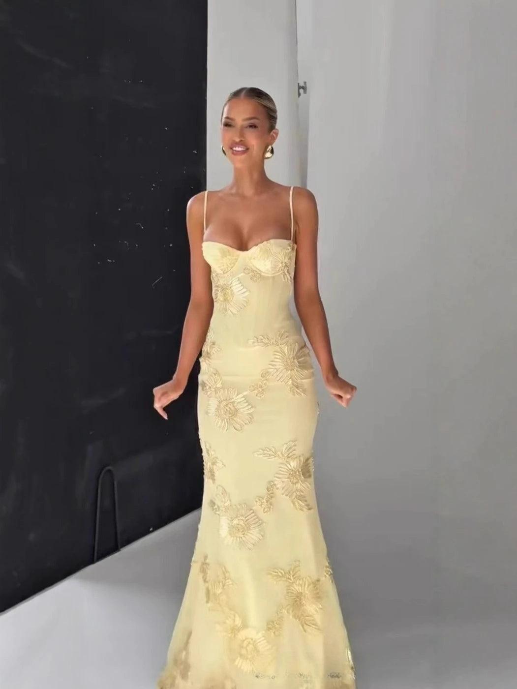 3D Floral Backless Mermaid Gala Gown