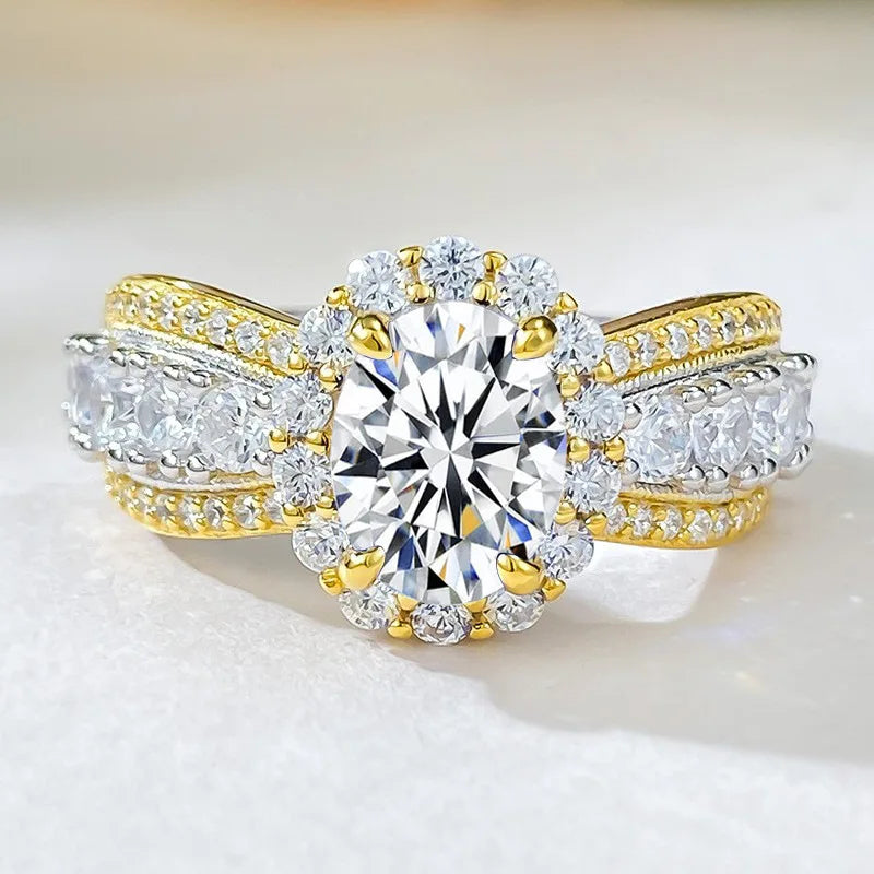 Women’s Moissanite Engagement & Wedding Ring