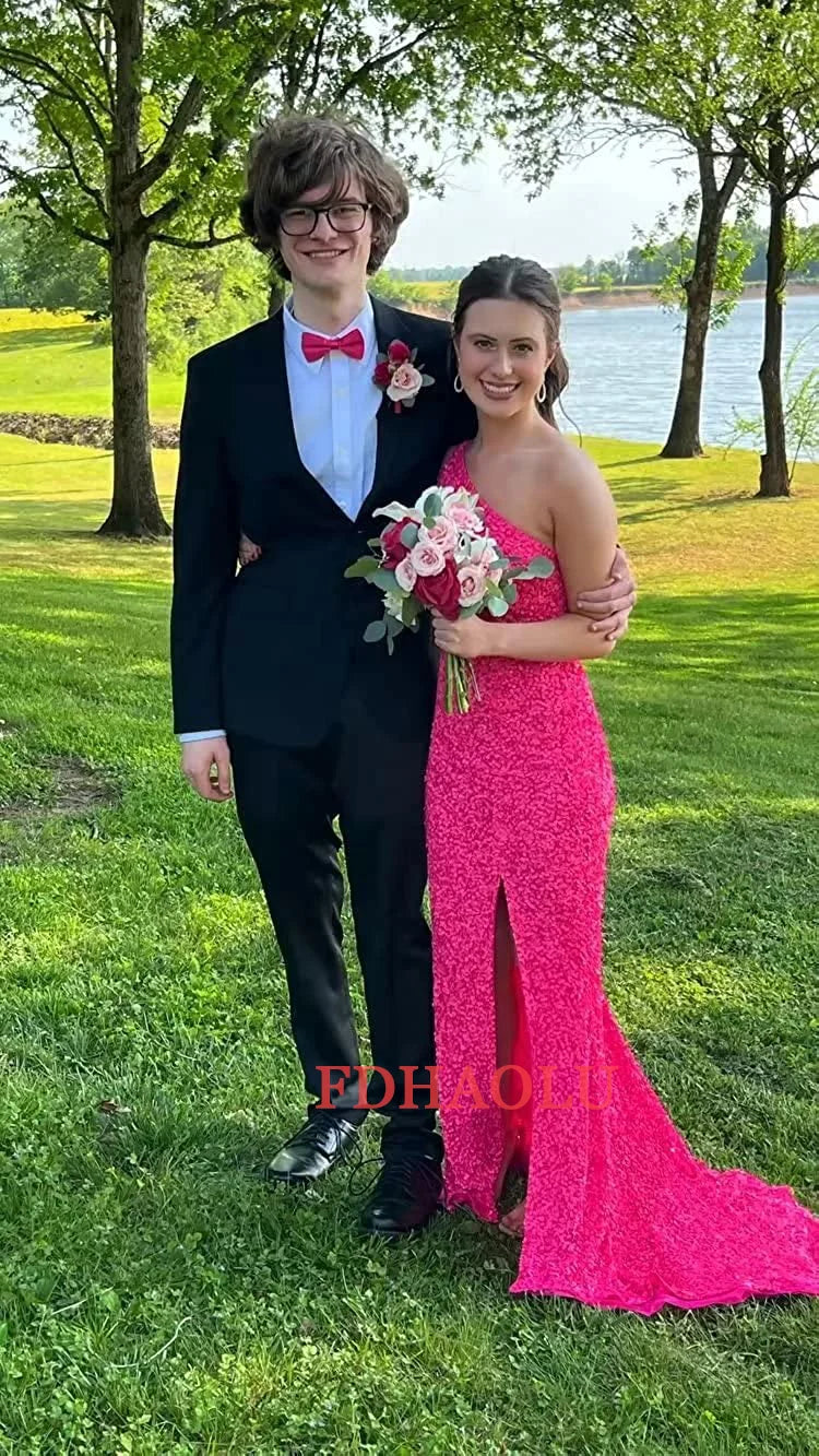 One-Shoulder Sleeveless Sweep Dresses